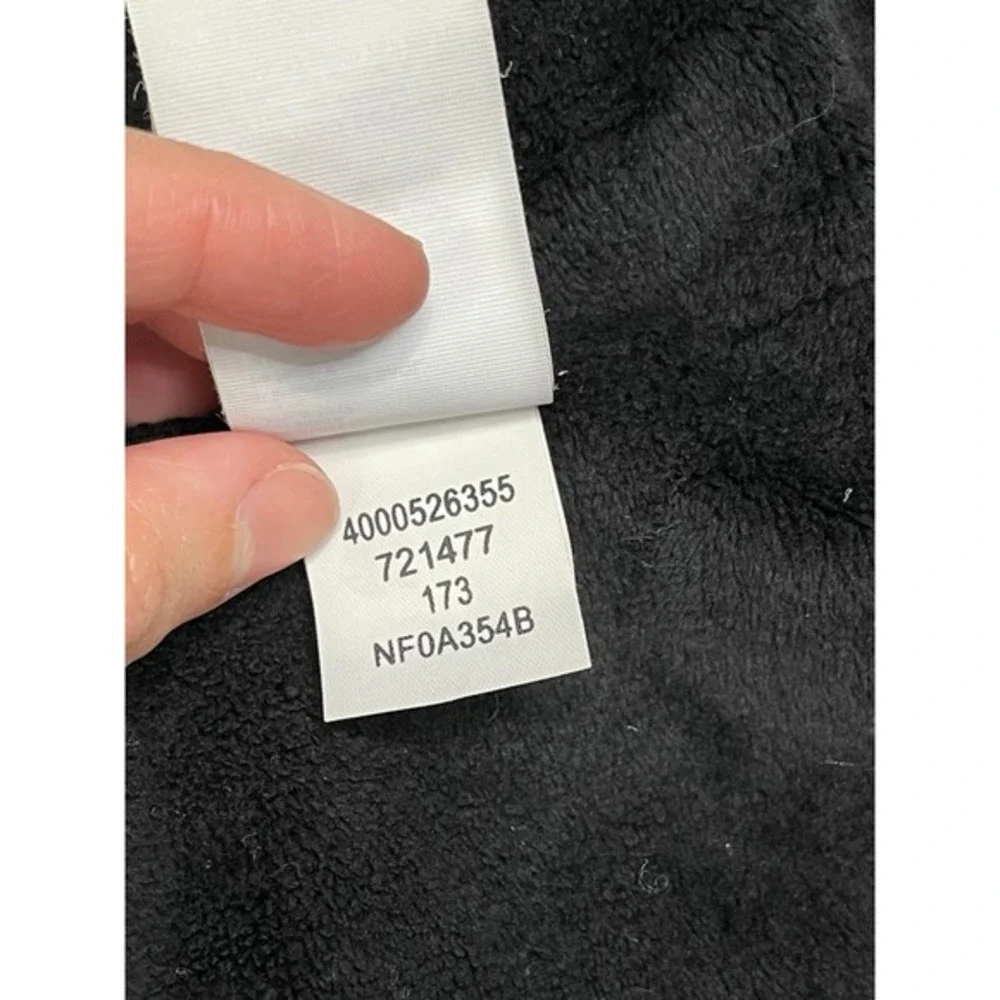 The North Face Fleece Scarf One Size Black Thermal Comfort Embroidered Logo‎